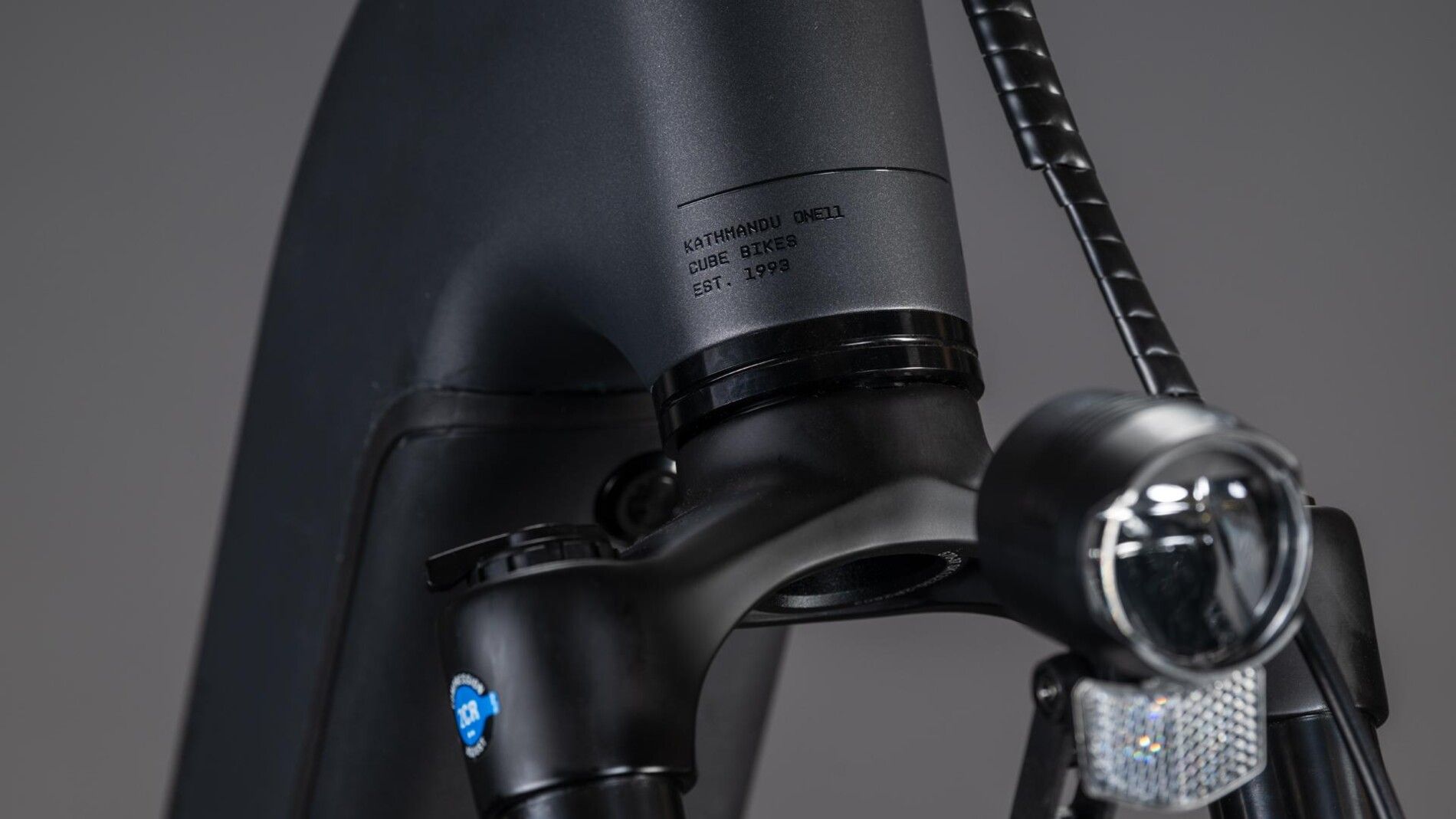 Kathmandu Hybrid ONE11 HPC Pro 800 slabgrey´n´black – Image 7