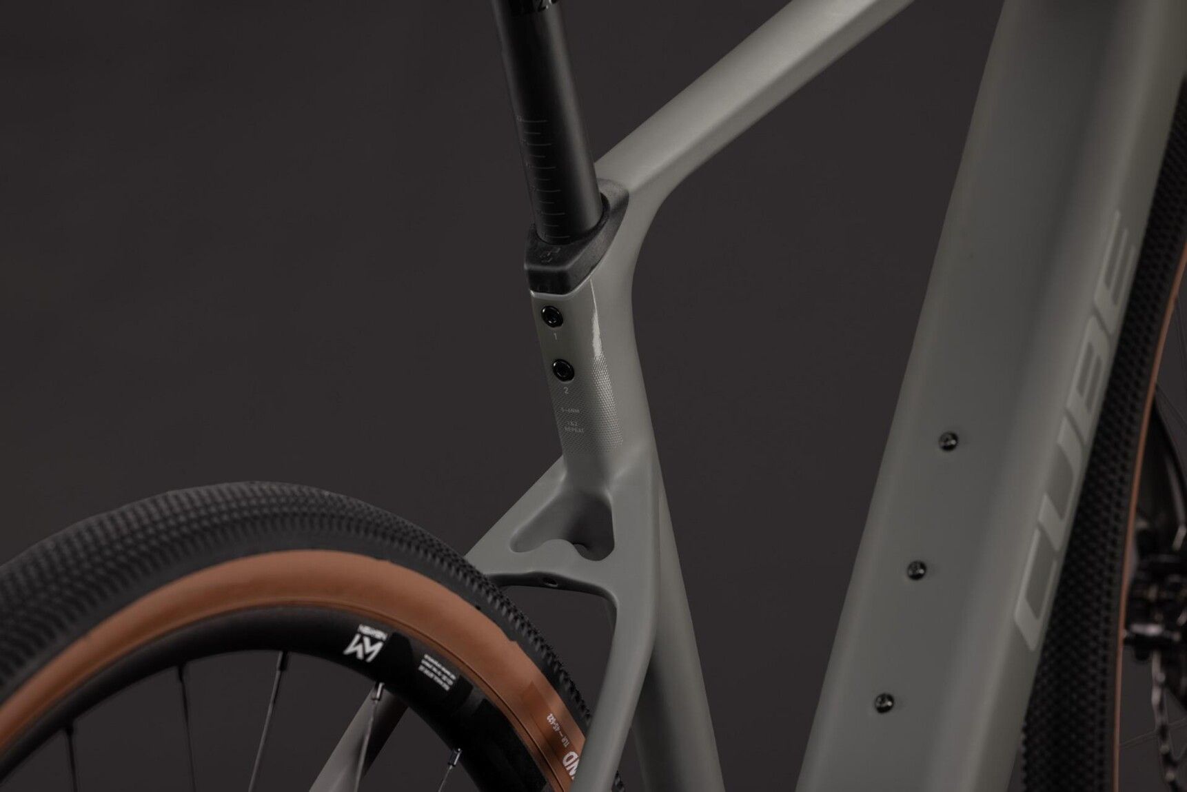 Nuride Hybrid Pro 600 Allroad black´n´bronze (Copie) – Image 9